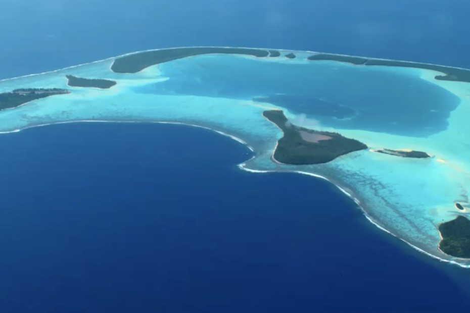 aerial view of tetiaroa atoll
